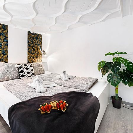 Gloria Downtown Apartments ブダペスト エクステリア 写真